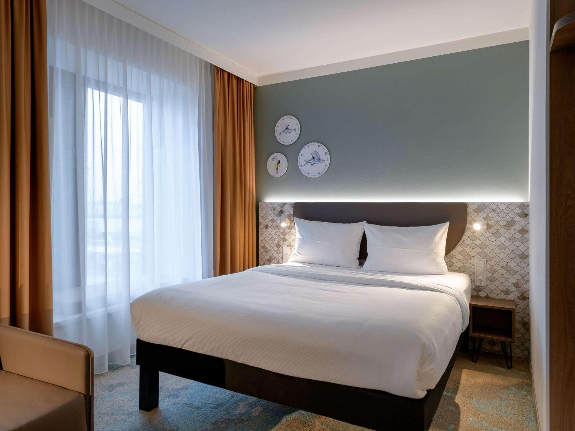 Ibis Styles Kiel City Bagian luar foto