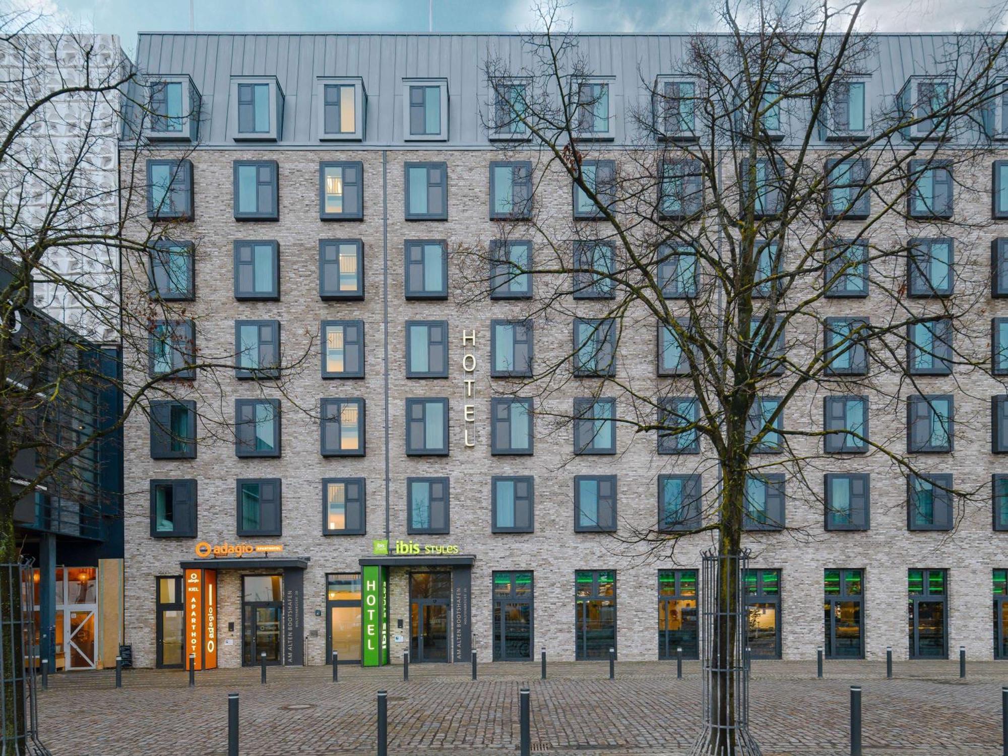 Ibis Styles Kiel City Bagian luar foto