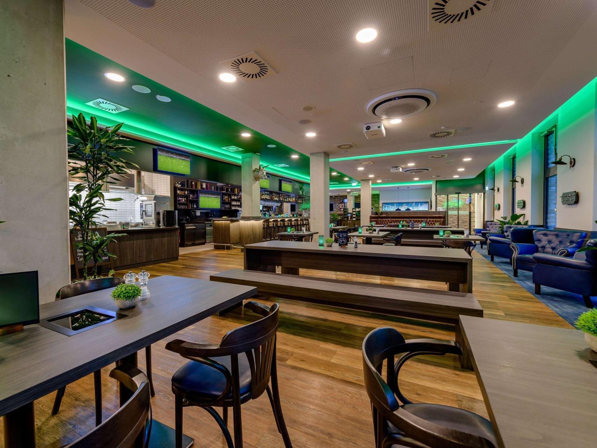 Ibis Styles Kiel City Bagian luar foto